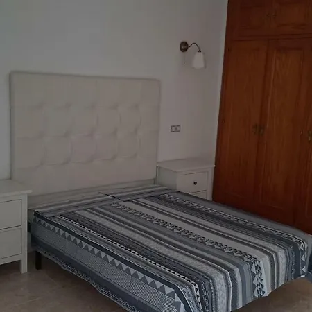 Apartamento Apartamento En Caleta Paraíso.